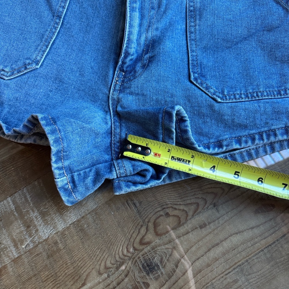 Super Cute Denim Women's Shorts - Picture 8 of 8